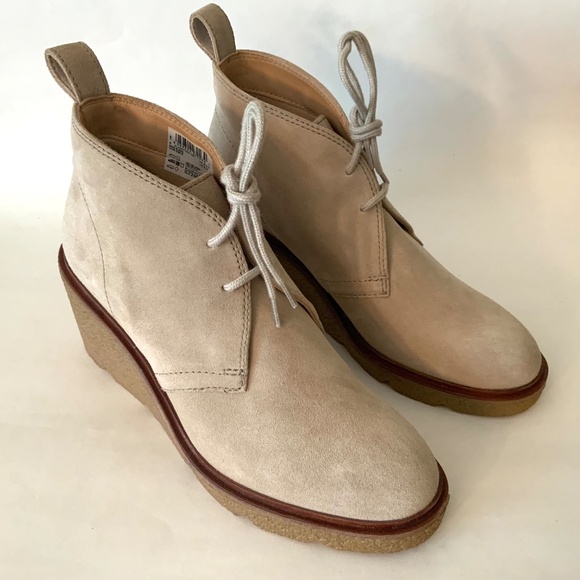 Clarks Clarkford DBT Sand Suede Chukka Ankle Boots Beige Wedge heel Booties 9 - Picture 6 of 14